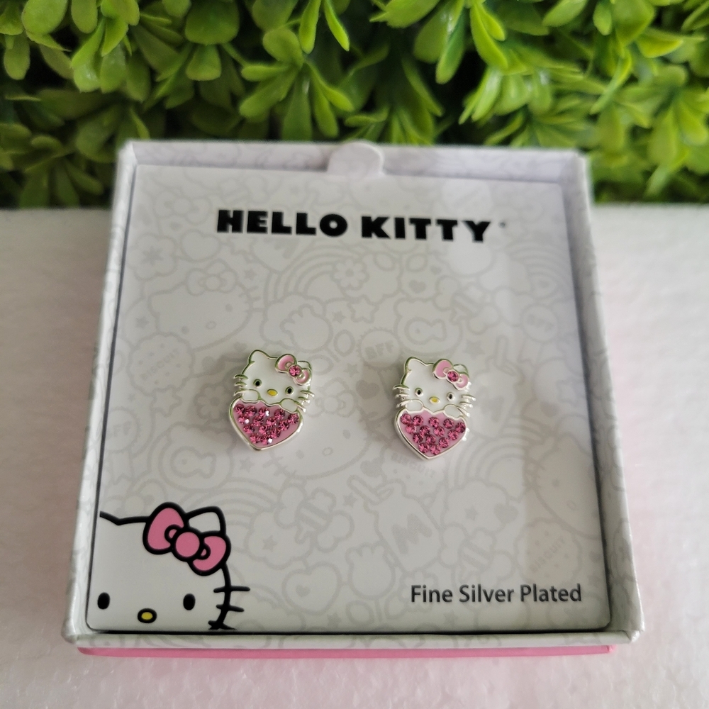 Hello kitty pink earrings